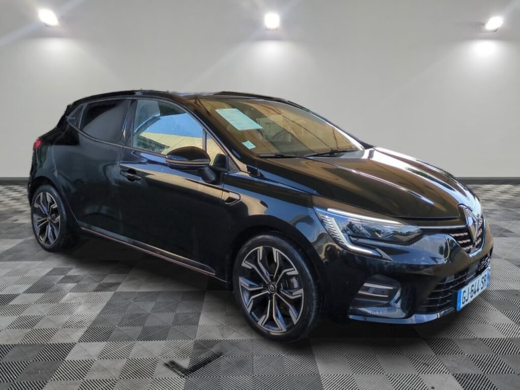 RENAULT - CLIO TCE 90 - 21N SL LUTECIA