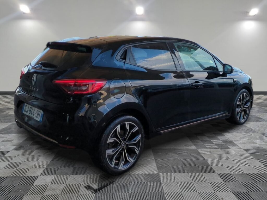 RENAULT - CLIO TCE 90 - 21N SL LUTECIA