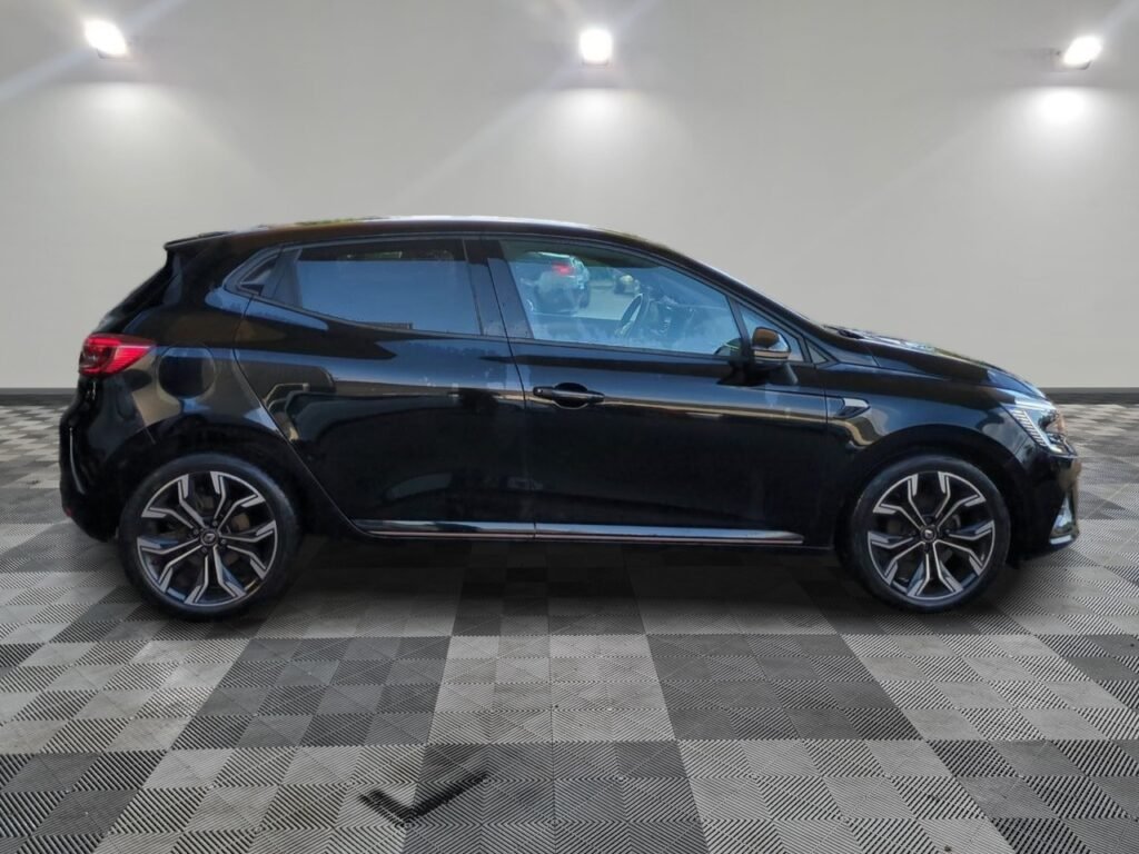 RENAULT - CLIO TCE 90 - 21N SL LUTECIA